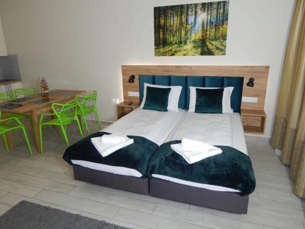 Agat Apartament Czarna Gora Sienna  Extérieur photo